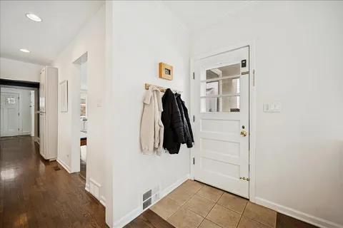 $1,399,000 | 916 Oak Street, Winnetka, IL 60093