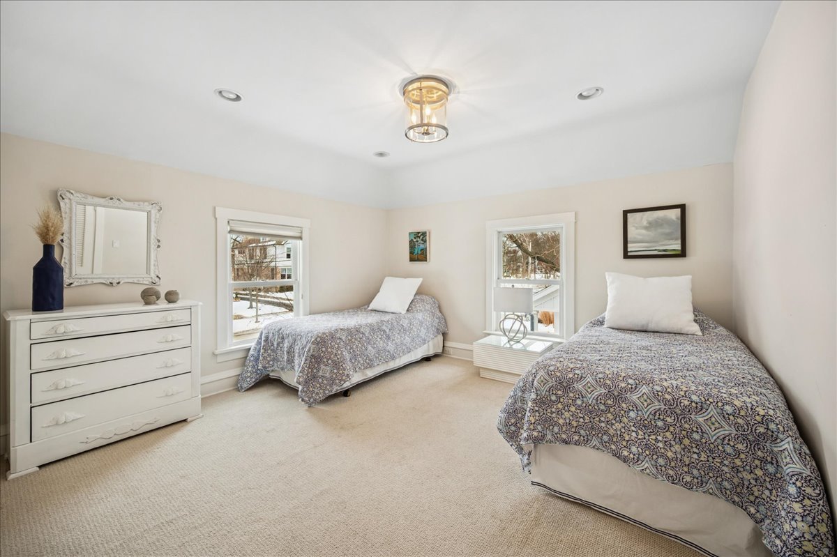 916 Oak Street Winnetka, IL 60093 - Photo 24 of 43