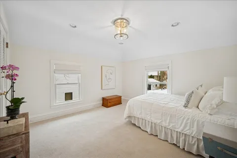 $1,399,000 | 916 Oak Street, Winnetka, IL 60093