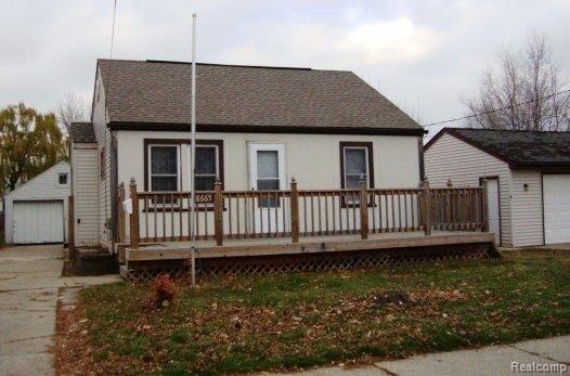 8665 Stephens Road Center Line, MI 48015 - Photo 1 of 14 001