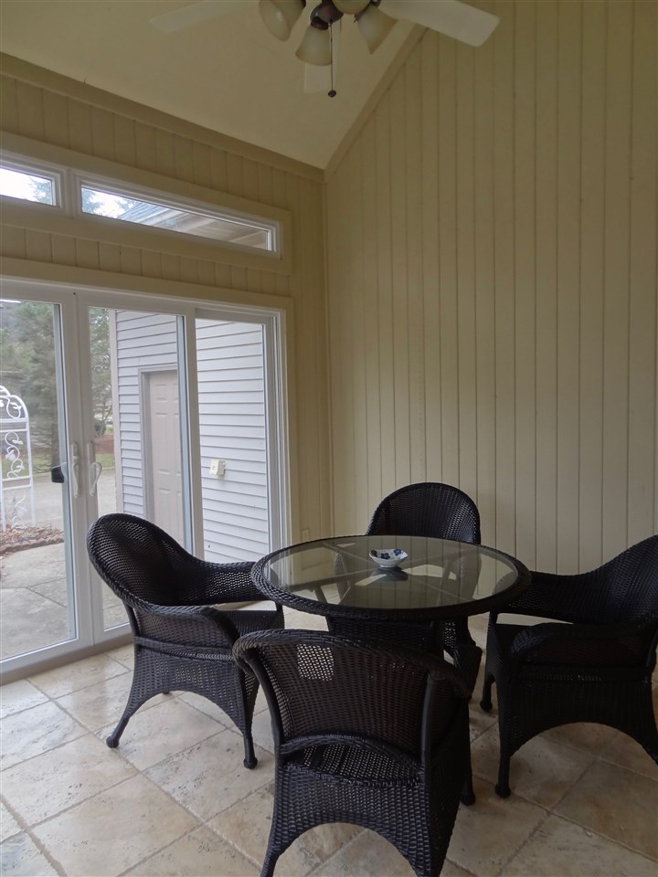 1927 Inverness Lakes Crossing Fort Wayne, IN 46804 - Photo 15 of 35