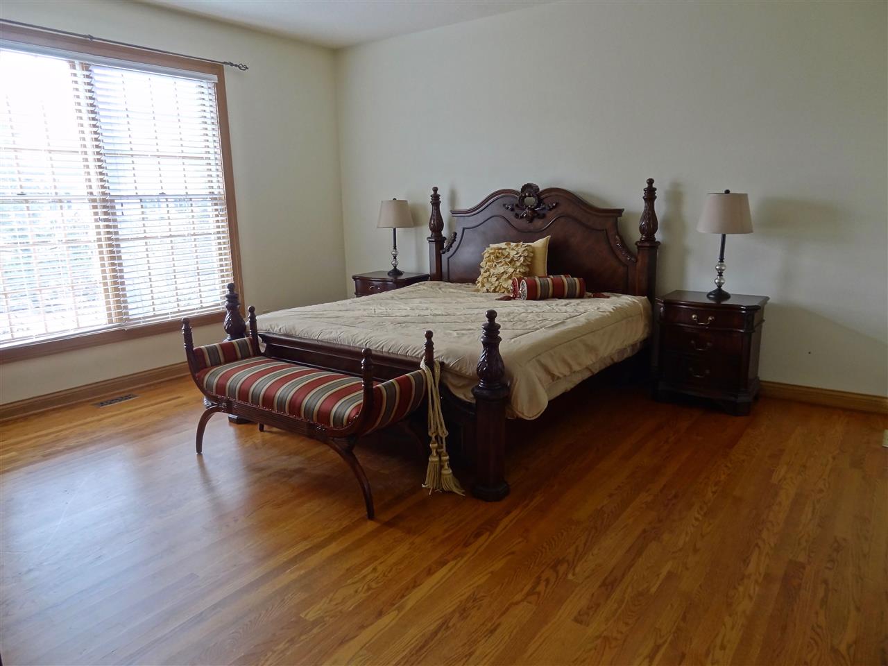 1927 Inverness Lakes Crossing Fort Wayne, IN 46804 - Photo 16 of 35