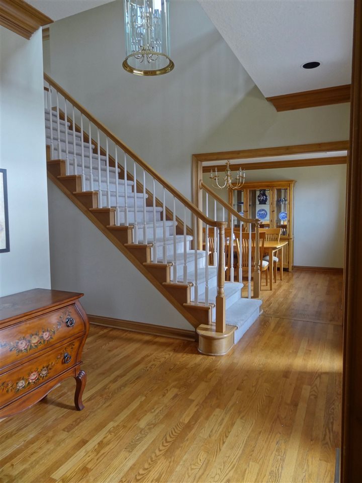 1927 Inverness Lakes Crossing Fort Wayne, IN 46804 - Photo 3 of 35