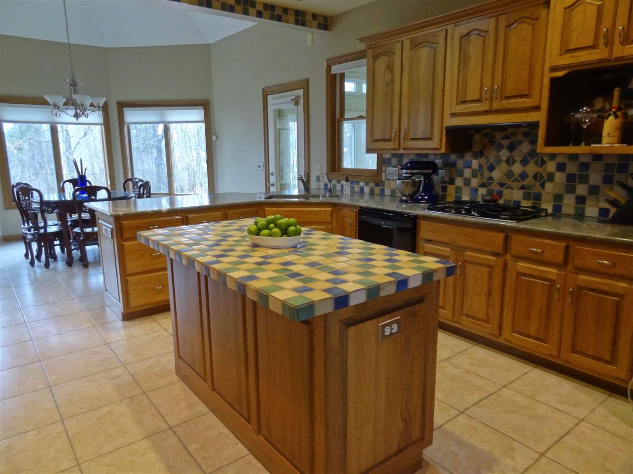 1927 Inverness Lakes Crossing Fort Wayne, IN 46804 - Photo 10 of 35