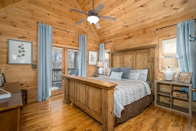 a view of a wooden bench in a balcony