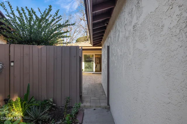 $3,995 | 1116 Nottingwood Circle, Westlake Village, CA 91361