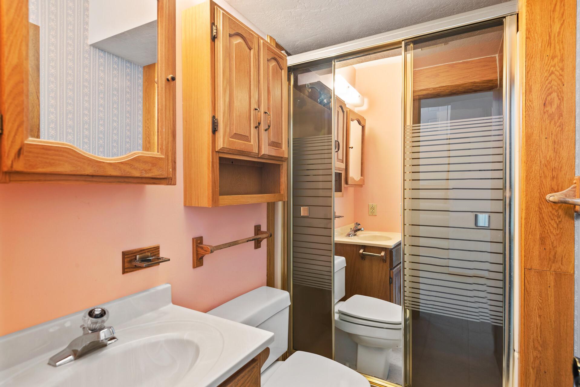 11105 Xavier Road Bloomington, MN 55437 - Photo 20 of 24 Gallery Image 20