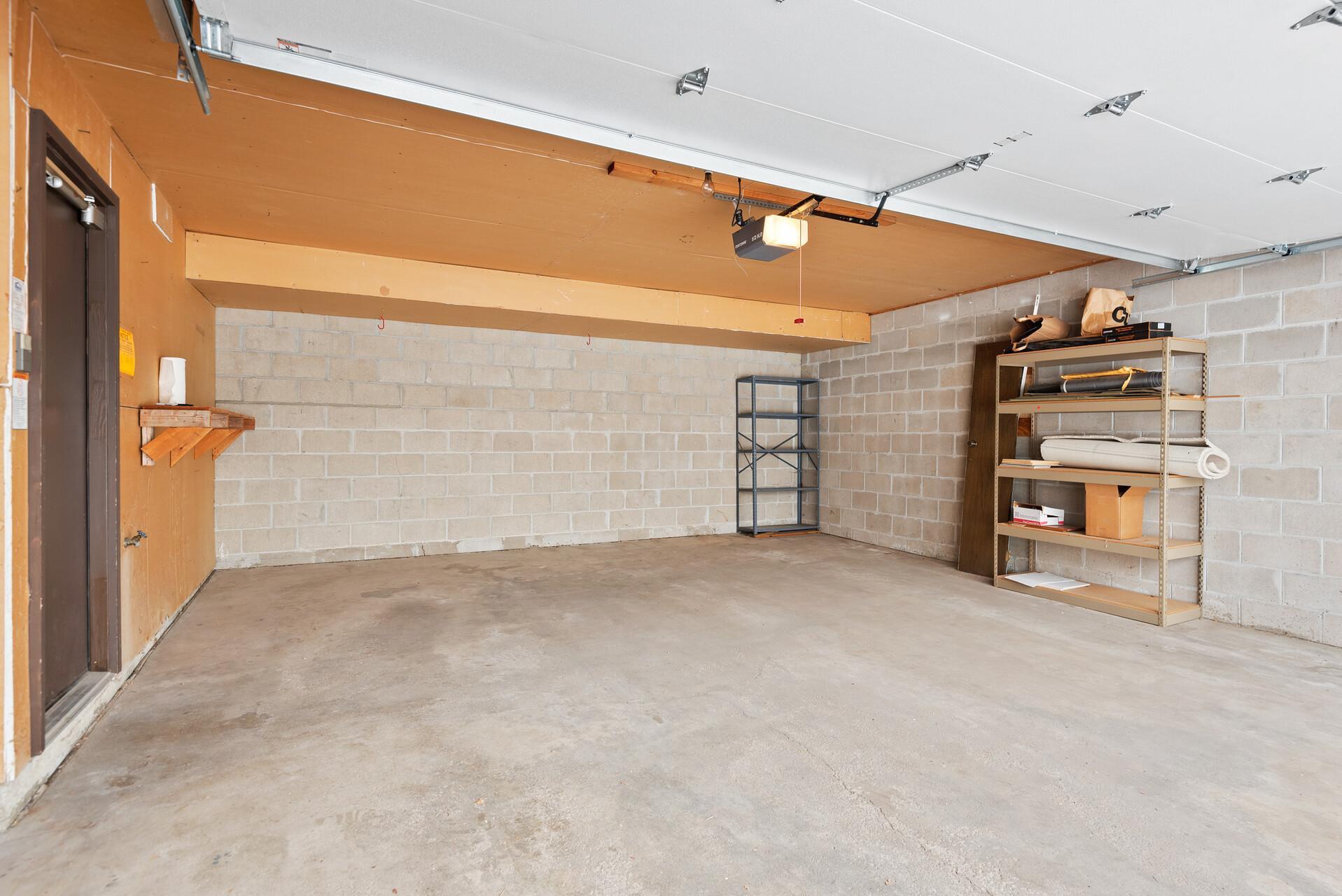 11105 Xavier Road Bloomington, MN 55437 - Photo 21 of 24 Gallery Image 21
