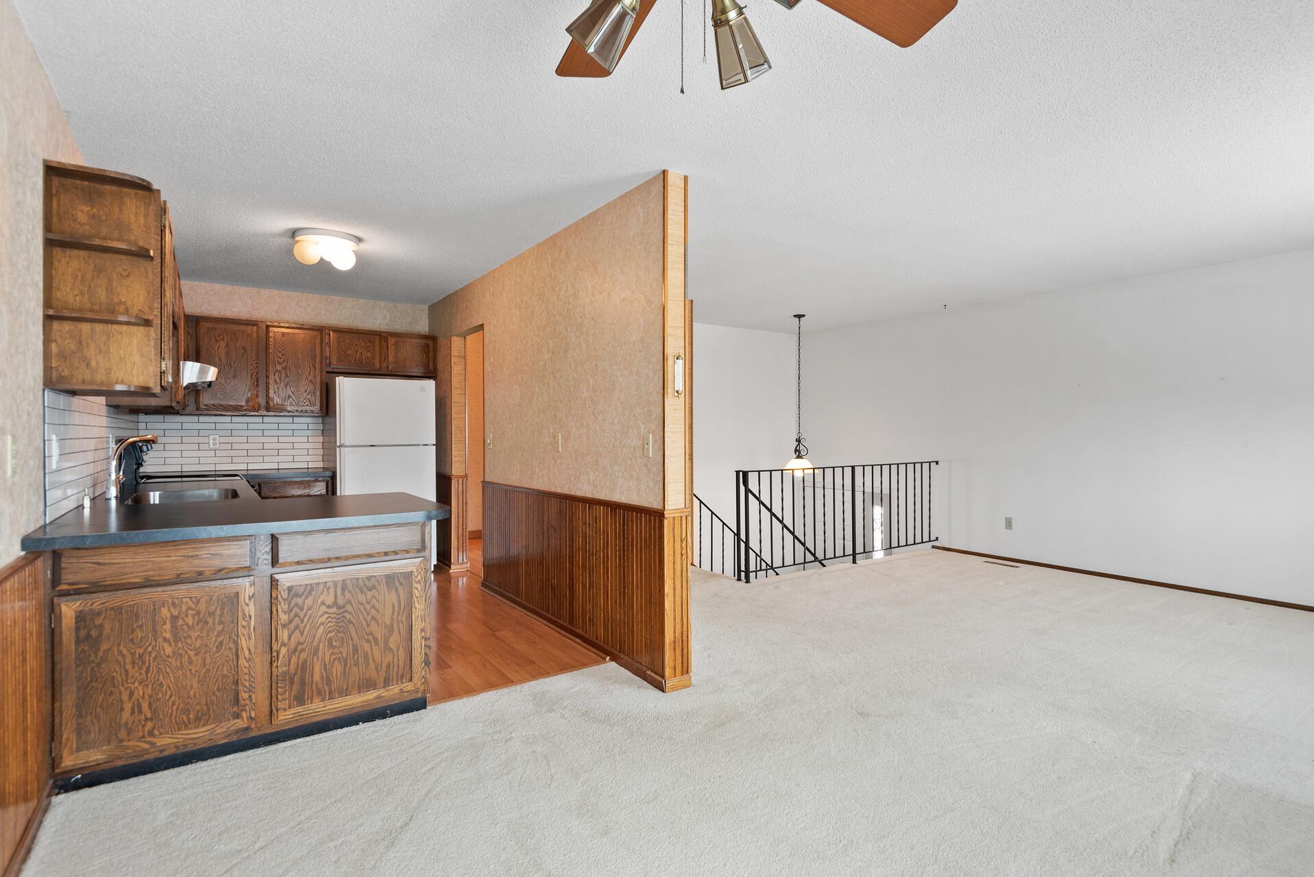 11105 Xavier Road Bloomington, MN 55437 - Photo 8 of 24 Gallery Image 8
