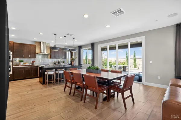 $868,500 | 627 Beyers Street, Oakley, CA 94561