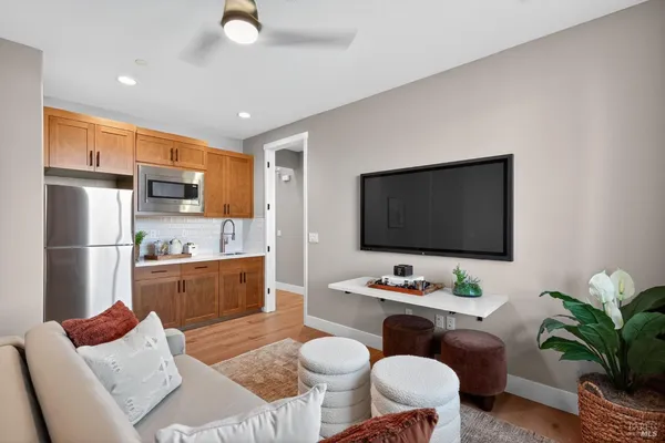 $868,500 | 627 Beyers Street, Oakley, CA 94561