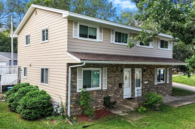 $515,000 | 510 Shadyside Circle, Hopkins, MN 55343