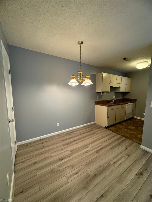 5661 Hornaday Road, Unit H Greensboro, NC 27409 - Photo 15 of 24