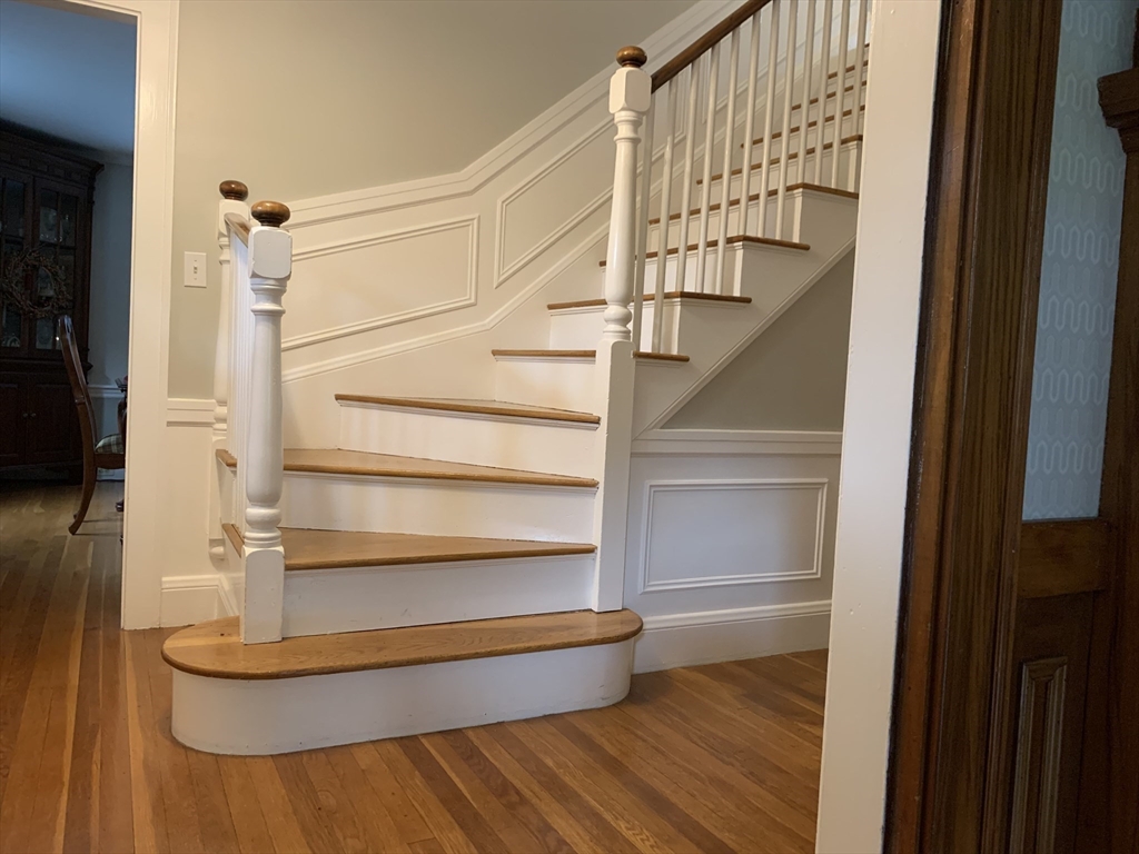 5 Burbank Road Medford, MA 02155 - Photo 3 of 36 Gallery Image 3