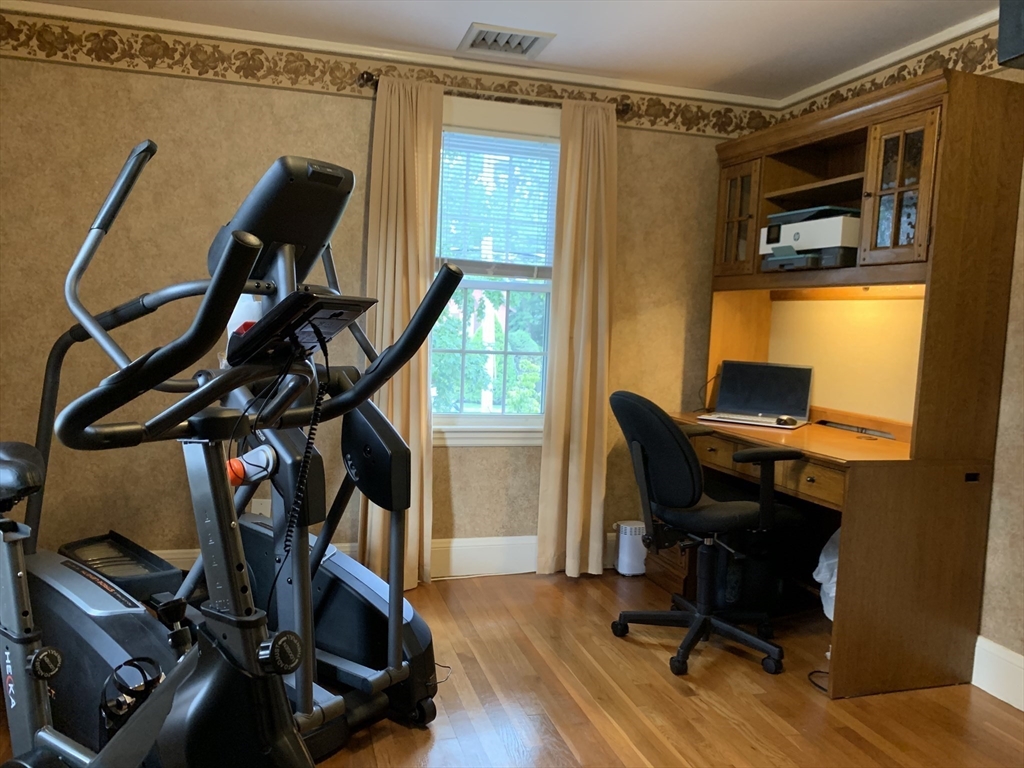5 Burbank Road Medford, MA 02155 - Photo 31 of 36 Gallery Image 31