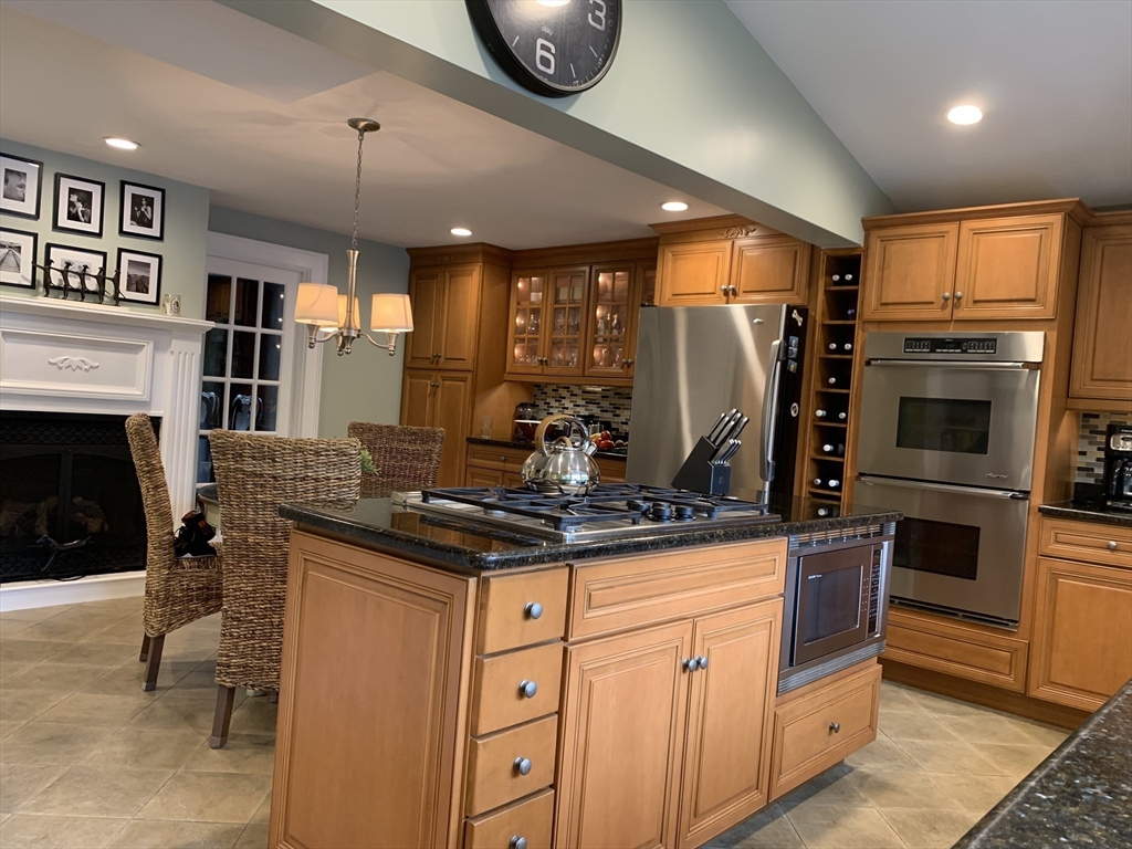 5 Burbank Road Medford, MA 02155 - Photo 7 of 36 Gallery Image 7
