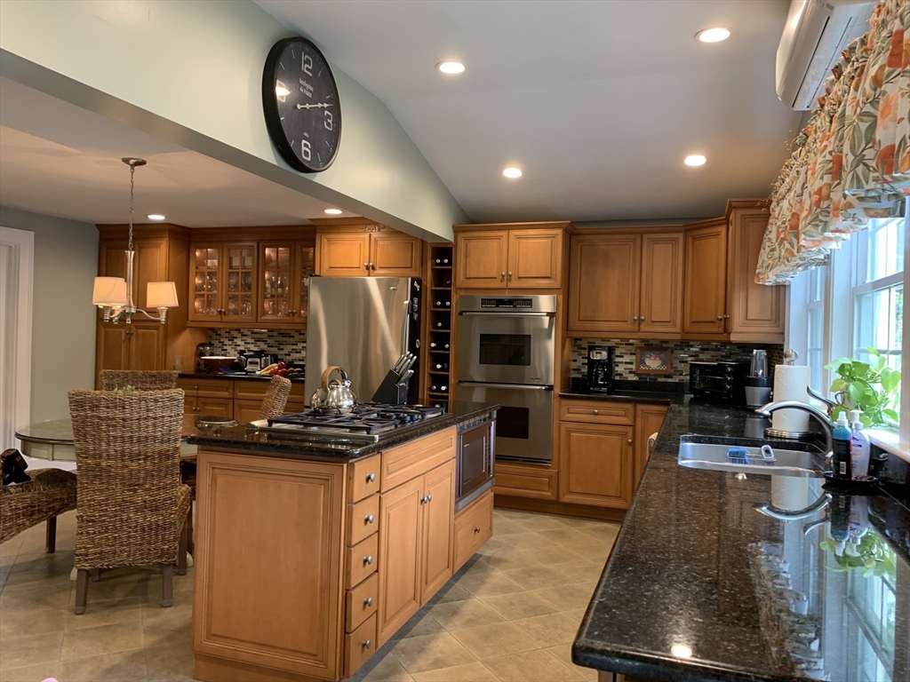 5 Burbank Road Medford, MA 02155 - Photo 8 of 36 Gallery Image 8
