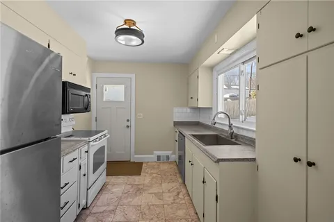 $499,900 | 48 Nate Whipple Highway, Cumberland, RI 02864