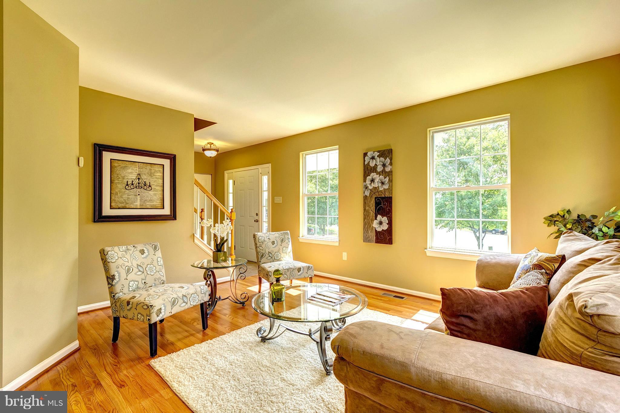 8 Clayfield Court Rosedale, MD 21237 - Photo 2 of 30 Spacious Living Room