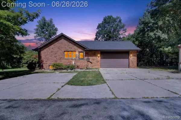 $699,900 | 3150 North Otter Creek Road, Monroe, MI 48161