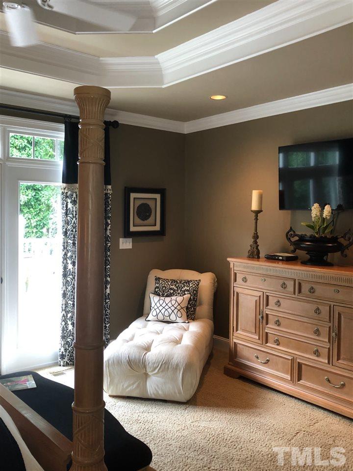 5416 Den Heider Way Raleigh, NC 27606 - Photo 5 of 29 Gallery Image 5