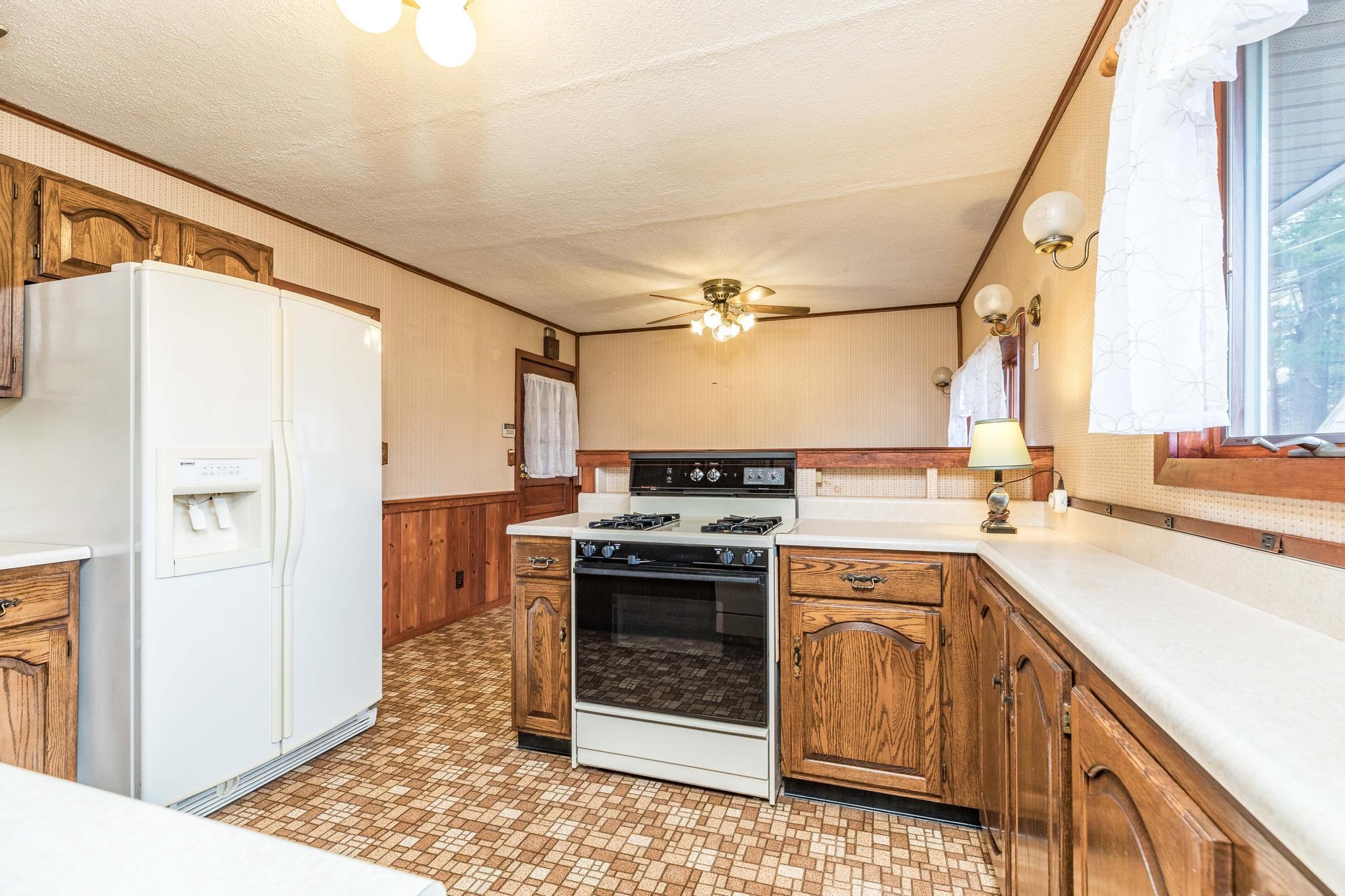 173 Dover Point Road Dover, NH 03820 - Photo 11 of 26