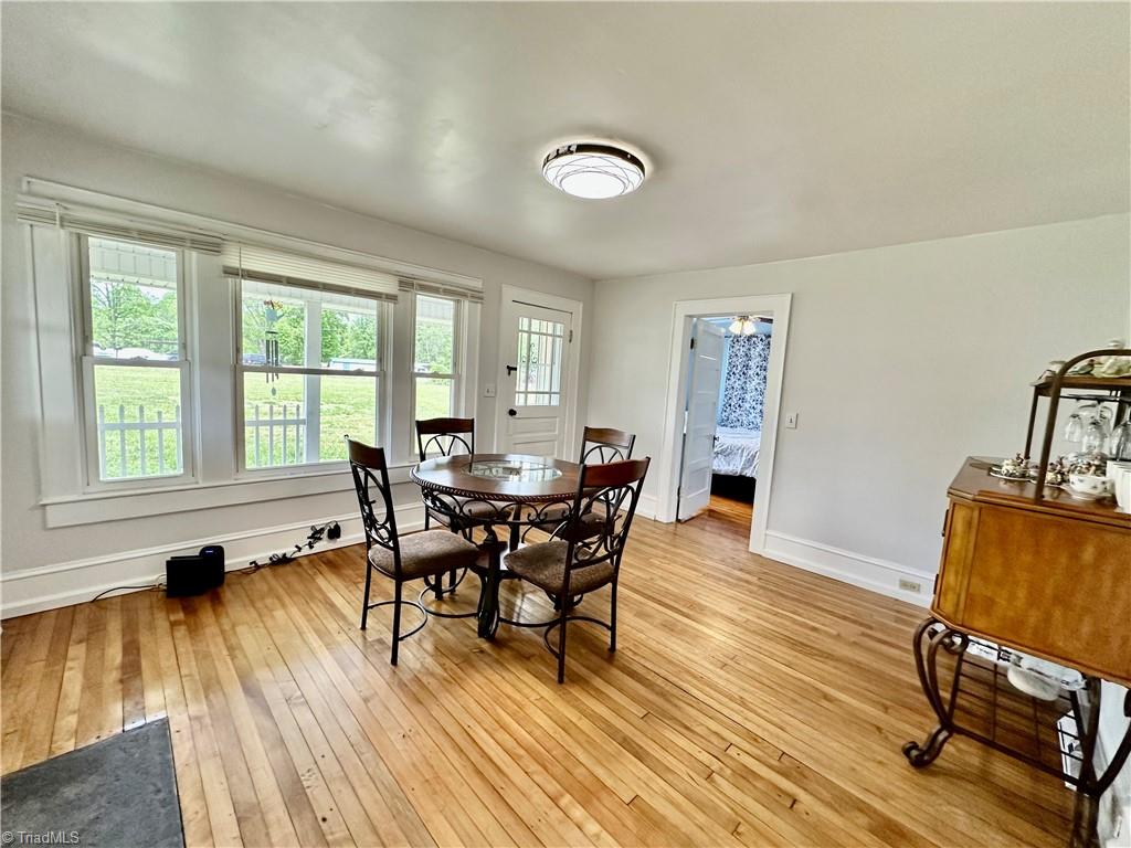 286 Cartpath Road North Wilkesboro, NC 28659 - Photo 5 of 26