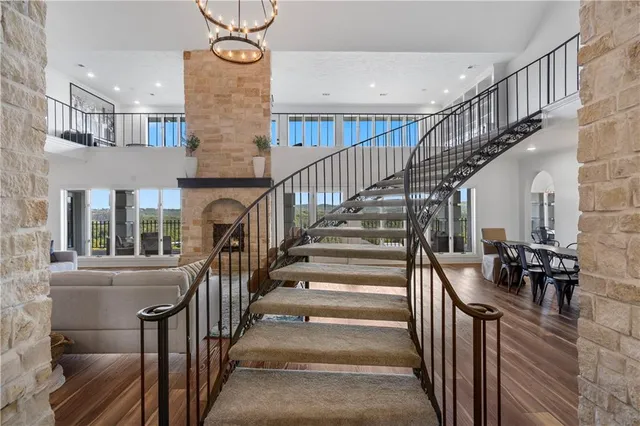 $1,649,999 | 493 Shady Drive, Branson, MO 65616