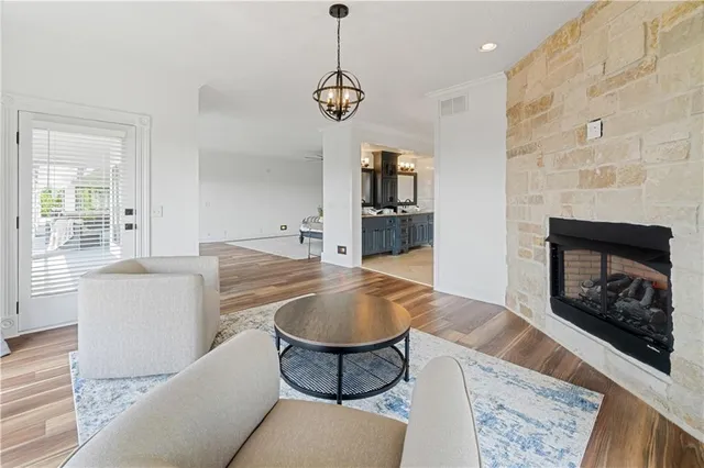 $1,649,999 | 493 Shady Drive, Branson, MO 65616