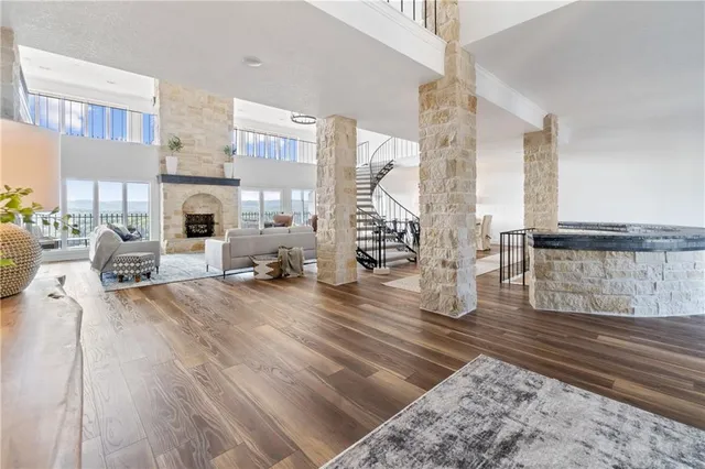 $1,649,999 | 493 Shady Drive, Branson, MO 65616