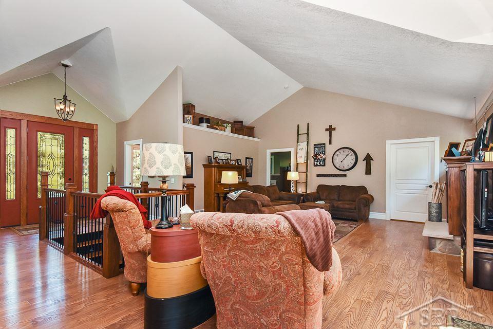 17267 Gratiot Road Hemlock, MI 48626 - Photo 7 of 42 31348692-6.JPG