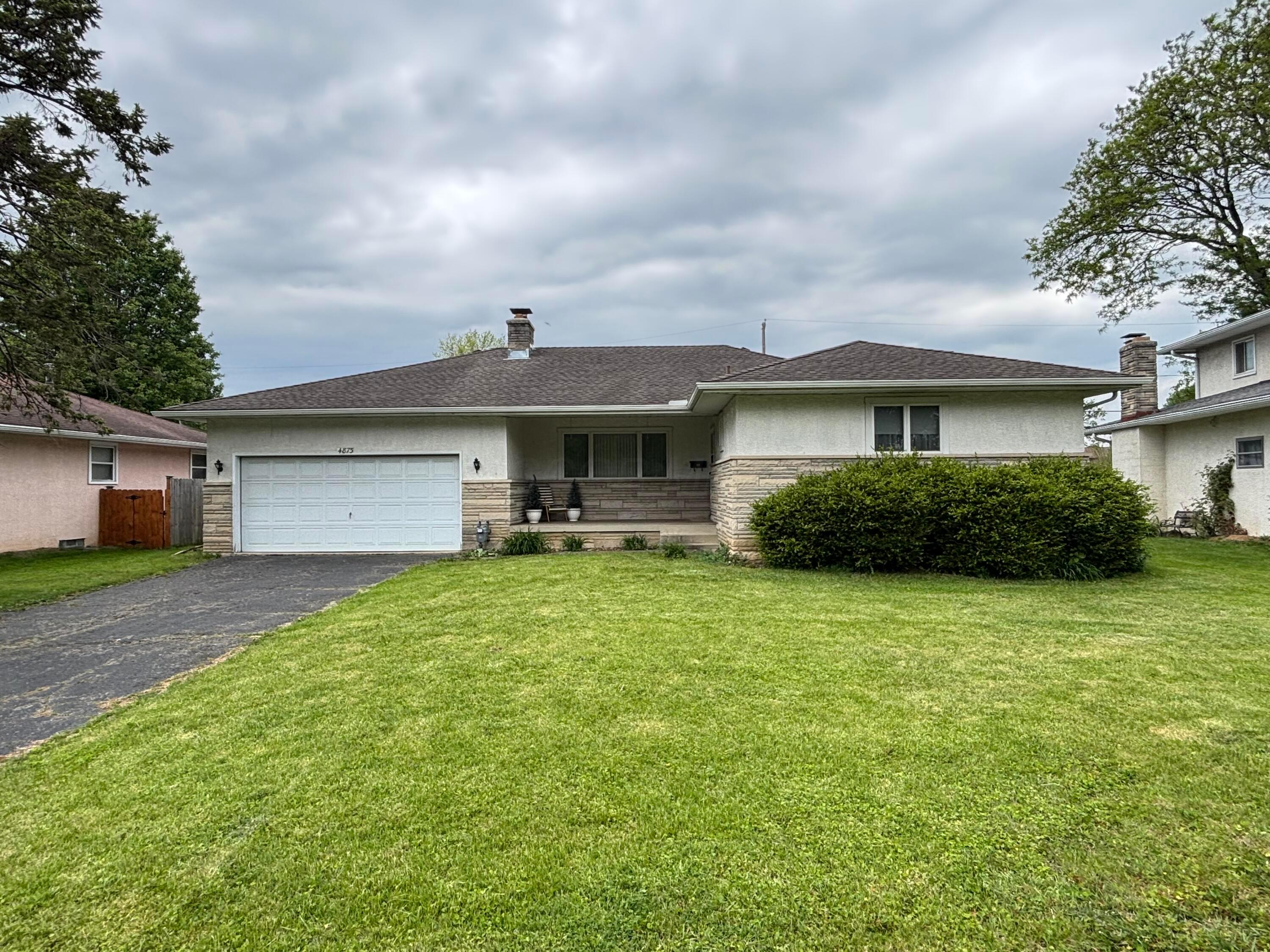4875 Ridgerun Drive Columbus, OH 43229 - Photo 2 of 28 IMG_3826
