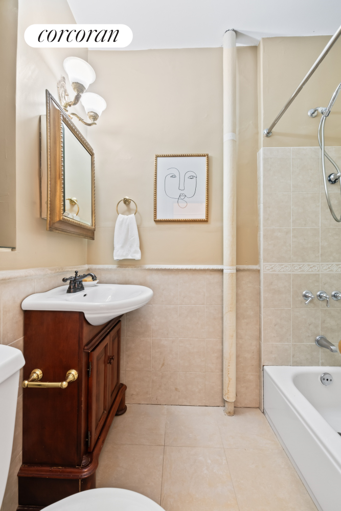 62 East 87th Street, Unit 1B Manhattan, NY 10128 - Photo 6 of 7