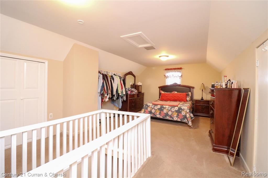 6033 Horger Street Dearborn, MI 48126 - Photo 11 of 30