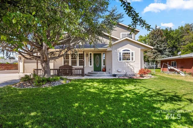 $485,700 | 2620 Meadow Avenue, Caldwell, ID 83605