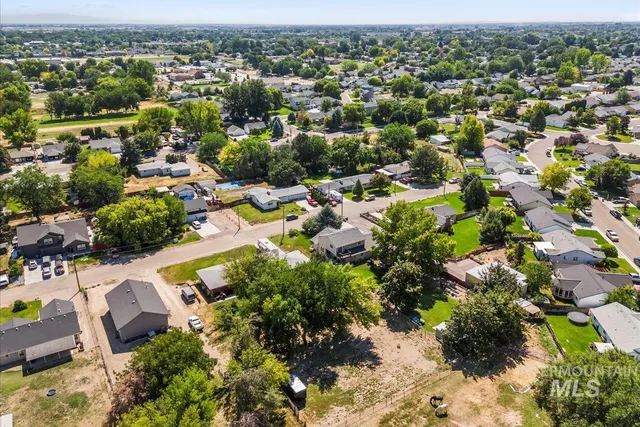 $485,700 | 2620 Meadow Avenue, Caldwell, ID 83605