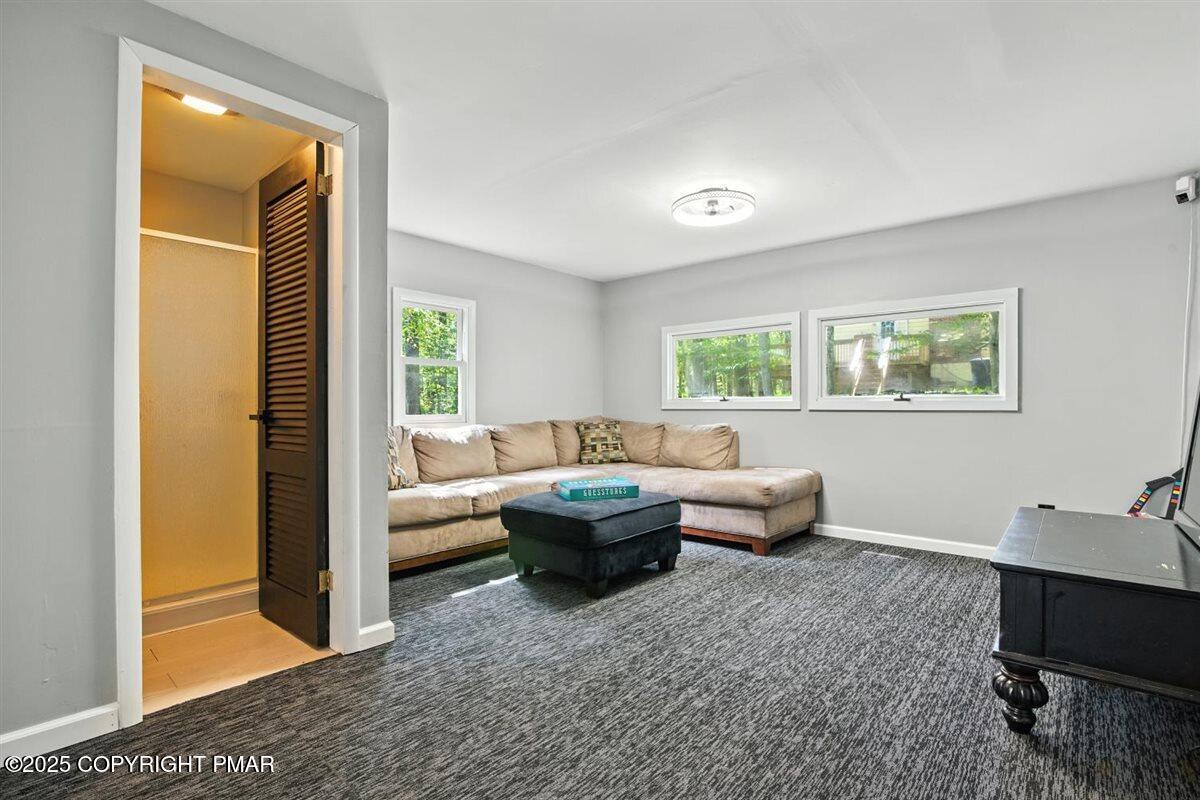 6615 Delilah Road East Stroudsburg, PA 18302 - Photo 25 of 98 027-021_DSC_9447