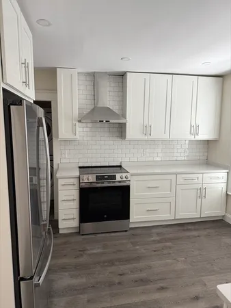 $3,500 | 1049 Broadway, Unit 1, Somerville, MA 02144