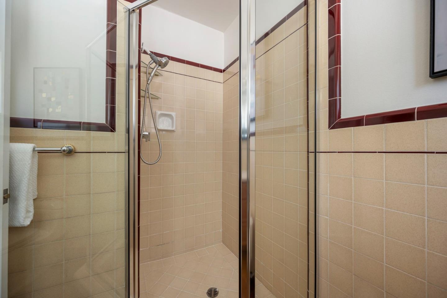1407 Carlton Road Hillsborough, CA 94010 - Photo 81 of 113