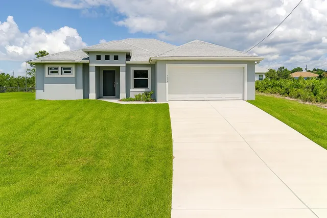 $499,000 | 2514 27th Street West, Lehigh Acres, FL 33971