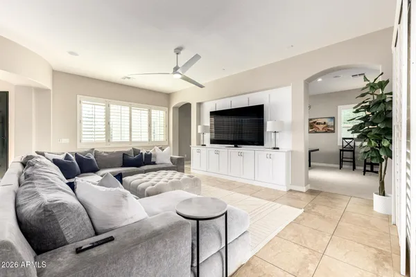 $1,199,000 | 3054 East Kingbird Drive, Gilbert, AZ 85297