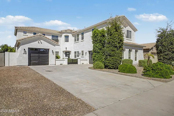 $1,199,000 | 3054 East Kingbird Drive, Gilbert, AZ 85297