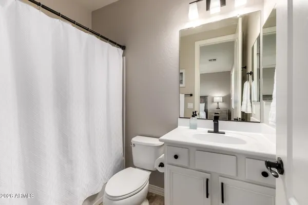 $1,199,000 | 3054 East Kingbird Drive, Gilbert, AZ 85297