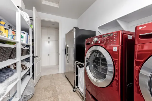 $1,199,000 | 3054 East Kingbird Drive, Gilbert, AZ 85297