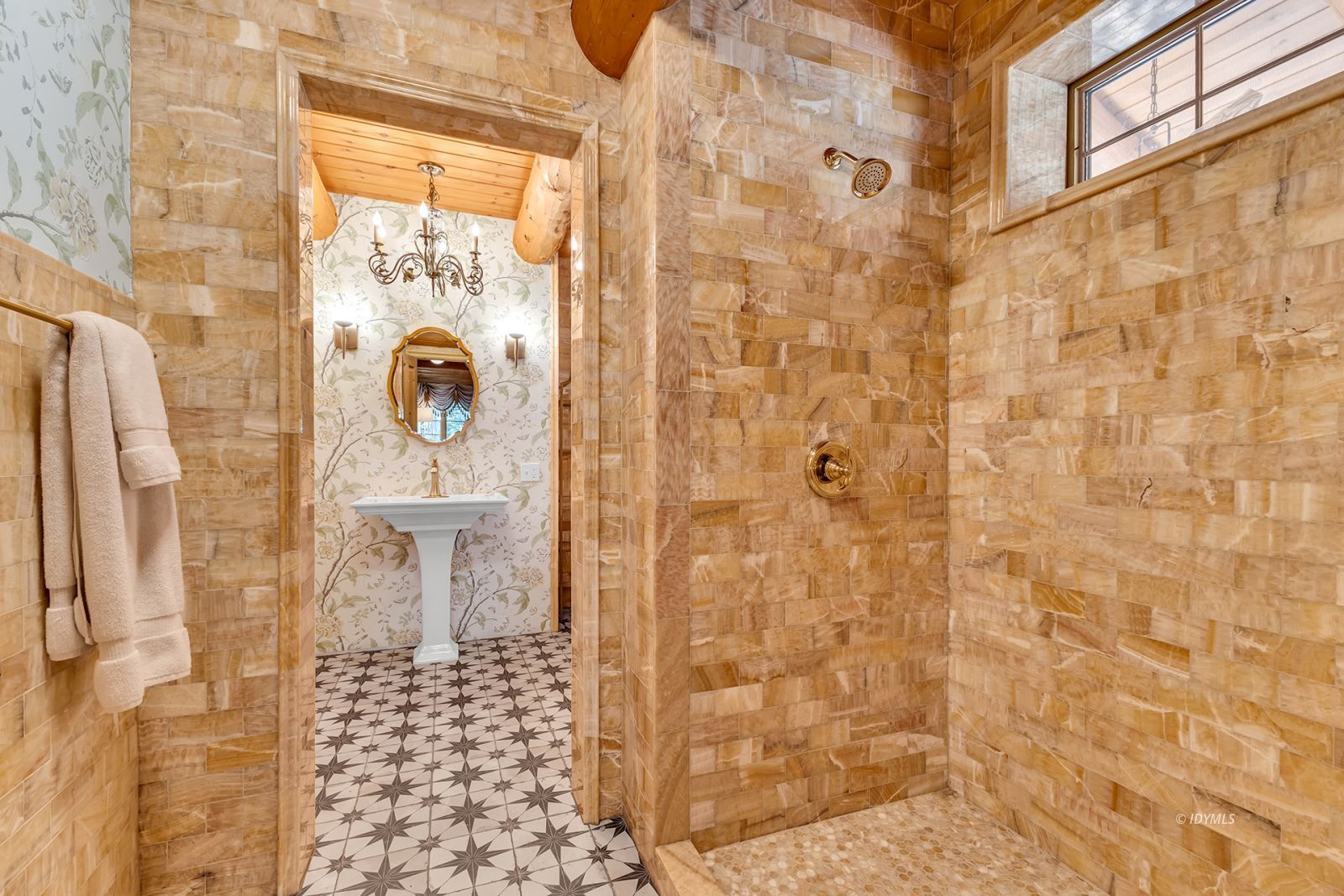 52381 Laurel Trail Idyllwild, CA 92549 - Photo 17 of 58 Primary Bathroom