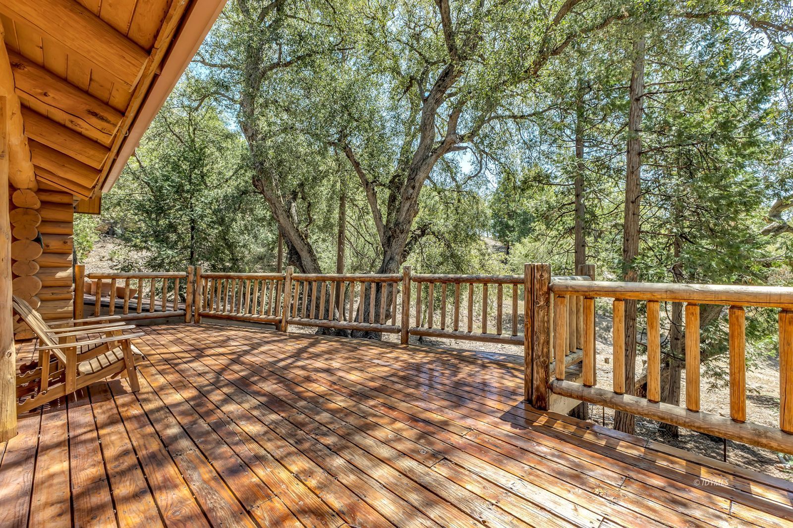 52381 Laurel Trail Idyllwild, CA 92549 - Photo 21 of 58 Deck