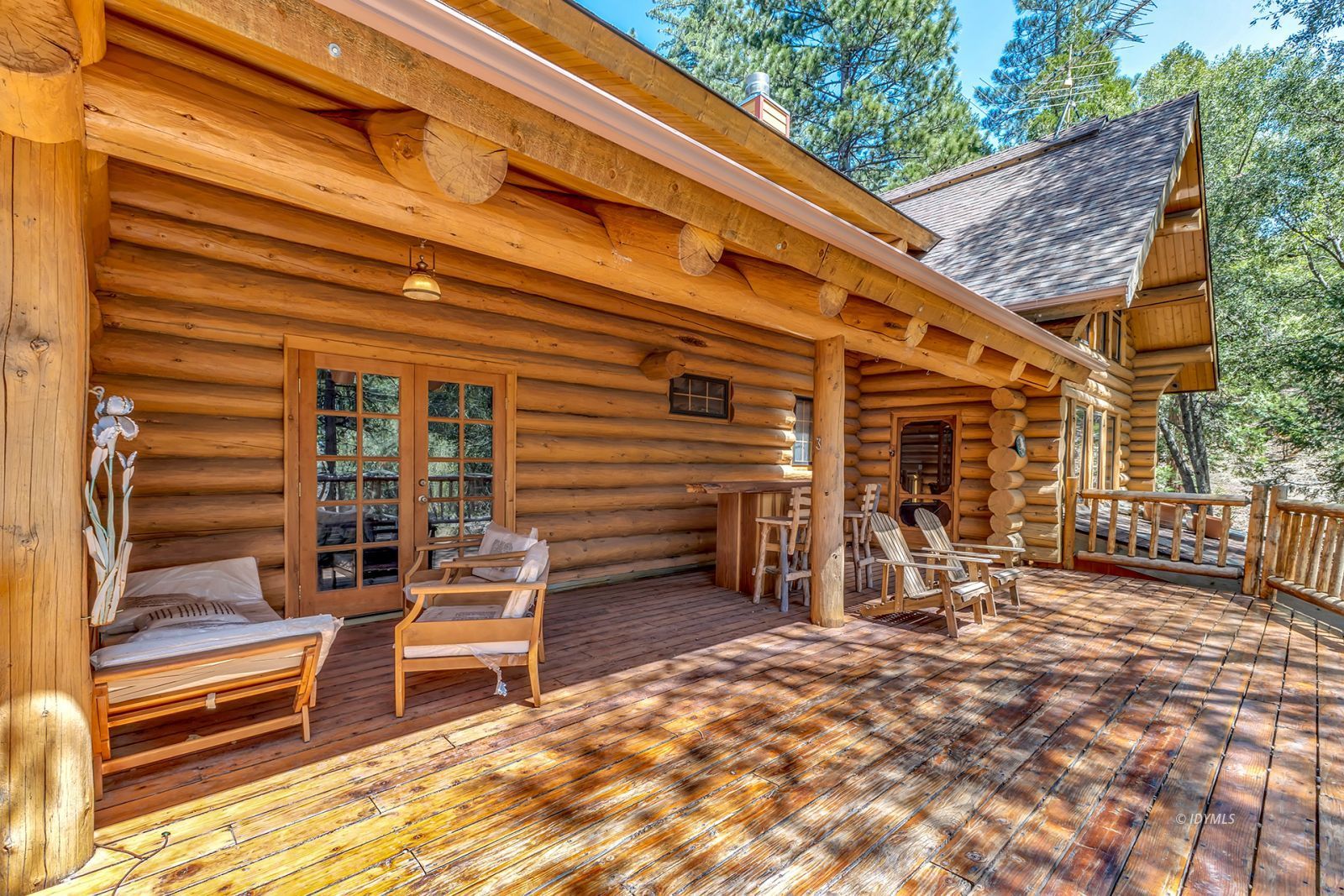 52381 Laurel Trail Idyllwild, CA 92549 - Photo 22 of 58 Deck