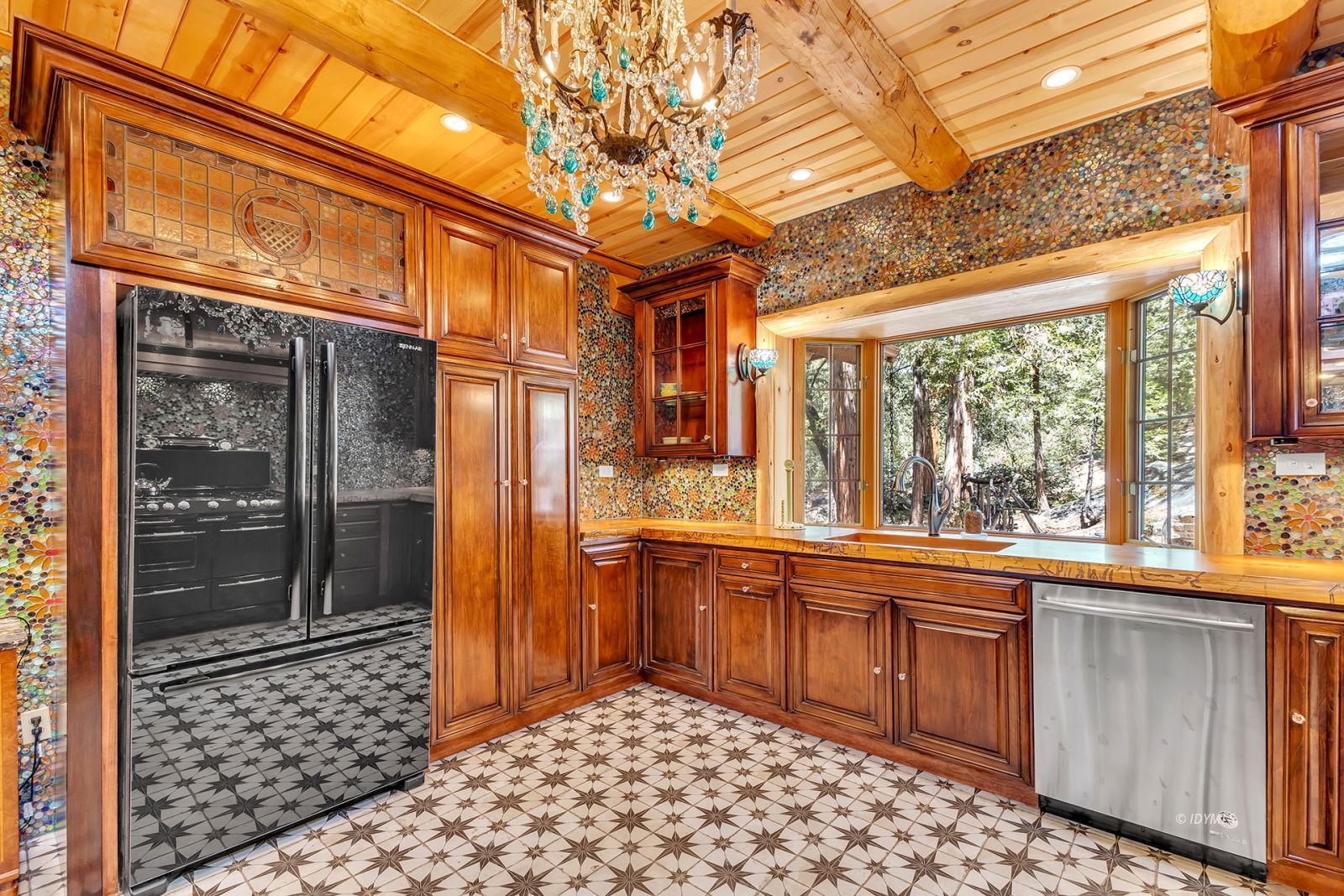52381 Laurel Trail Idyllwild, CA 92549 - Photo 8 of 58 Kitchen