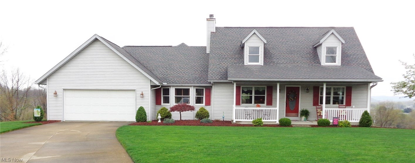 3202 Ridgeview Drive Southeast New Philadelphia, OH 44663 - Photo 1 of 33