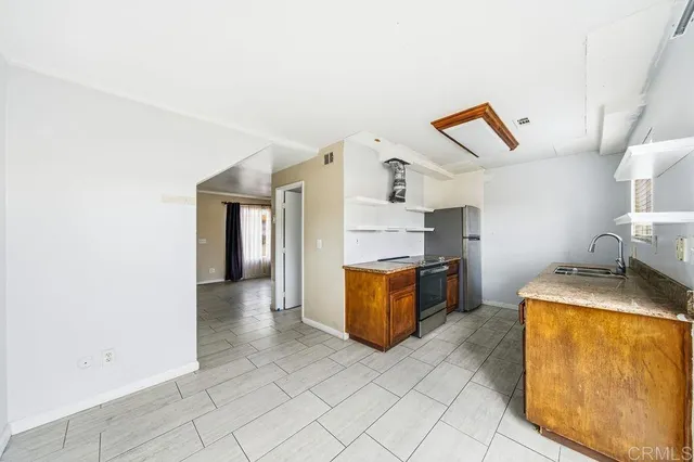 $387,500 | 520 South Anza Street, Unit 42, El Cajon, CA 92020